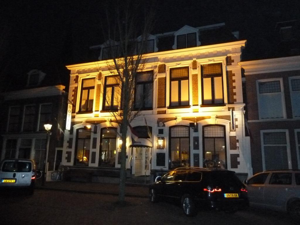 Hotel Centraal Harlingen Exterior photo